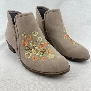 SO American Heritage MEME Ankle Boots Women's 7 Tan w/Embroidered Flowers